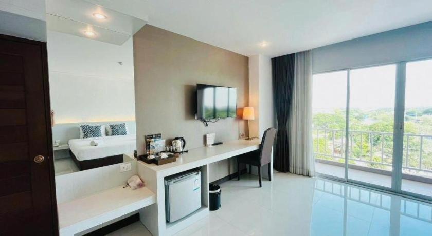 Chaisaeng Villa Singburi Extérieur photo