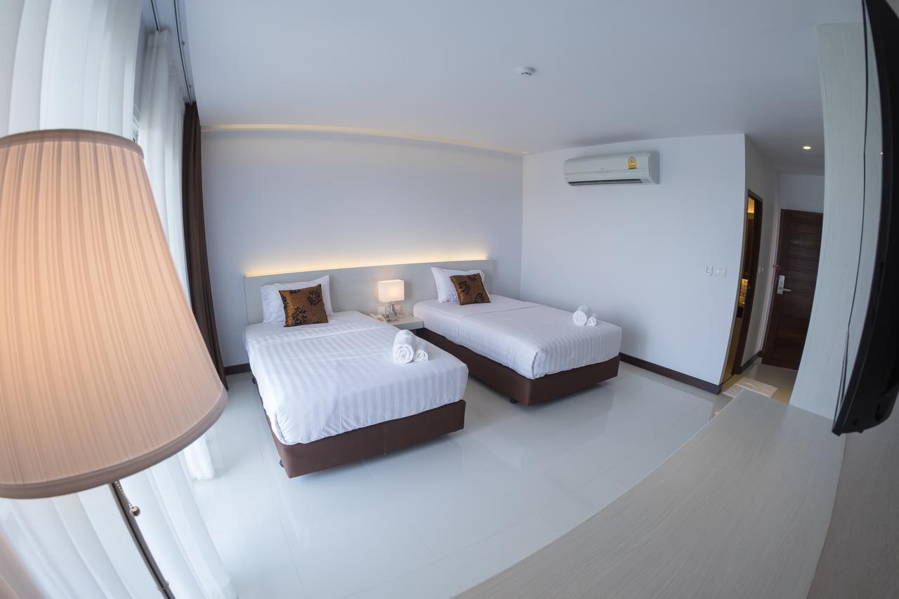 Chaisaeng Villa Singburi Extérieur photo
