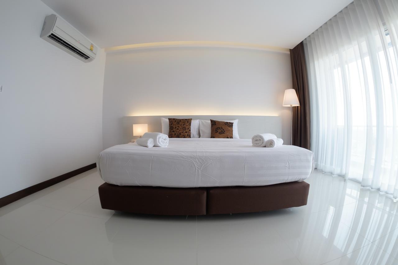 Chaisaeng Villa Singburi Extérieur photo