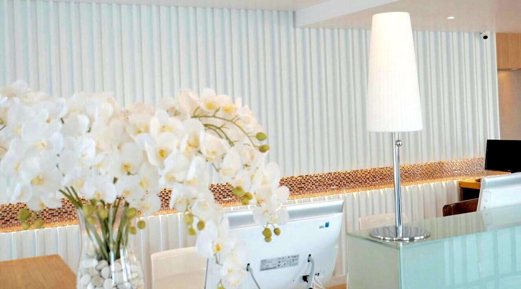 Chaisaeng Villa Singburi Extérieur photo